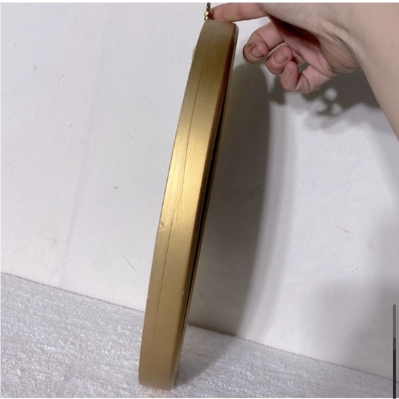 Vintage Hummel Crewel Oval Framed Embroidery Handmade Completed Wall Decor - Picture 10 of 13